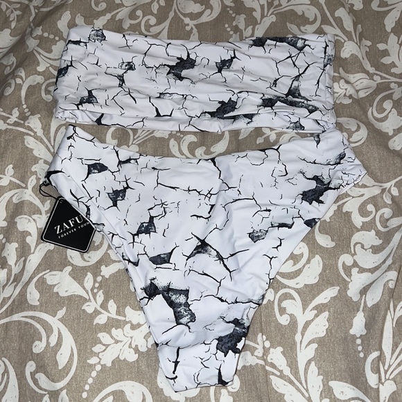 ZAFUL 2pc swim set - Picture 2 of 2